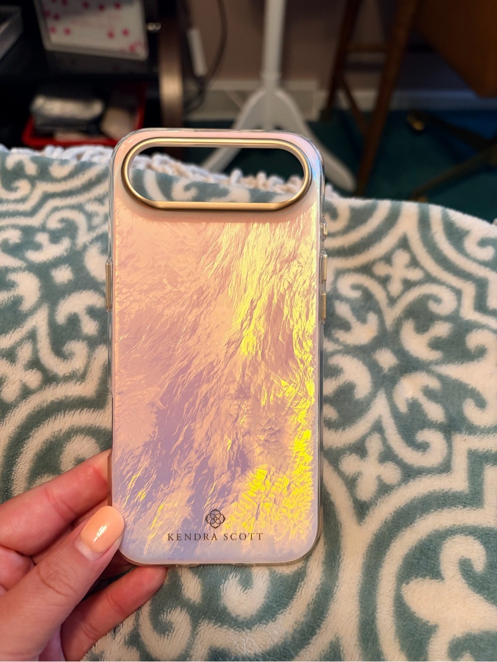 Kendra Scott Iridescent Pink & Gold Phone Case
